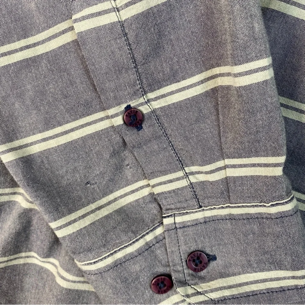 Tavik Mens Shirt Button Up Long Sleeve Striped Modern Beach XL - Picture 4 of 10